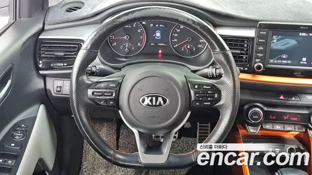 Kia Stonic 2018 thumb 11