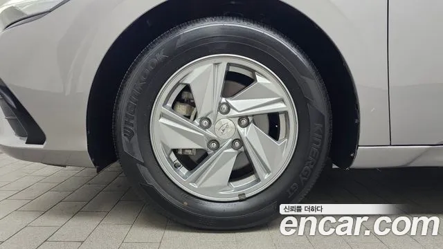 Hyundai Avante 2023 thumb 4