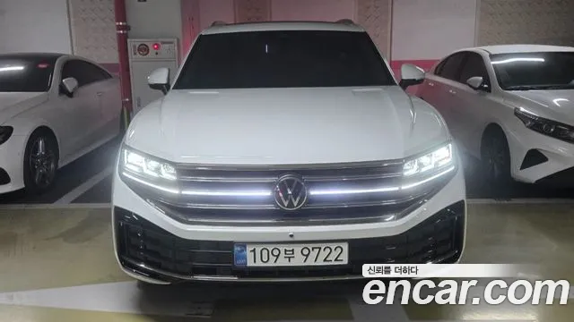 Volkswagen Touareg 2026 thumb 3