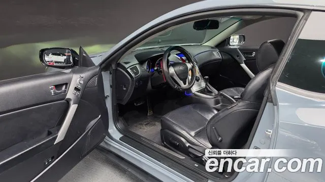 Hyundai Genesis 2010 thumb 10