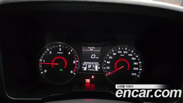 KG_Mobility_Ssangyong TIBOLI 2020 thumb 8