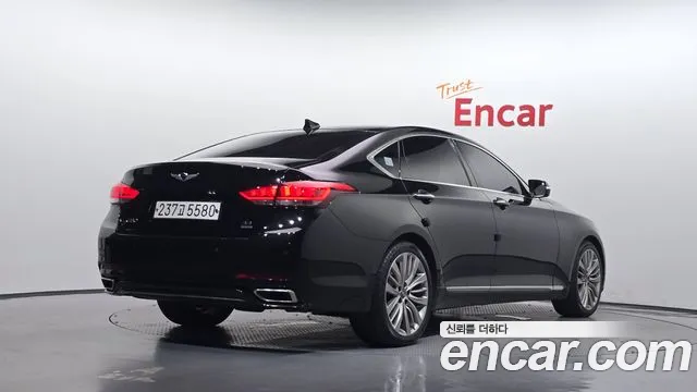 Genesis G80 2016 thumb 2