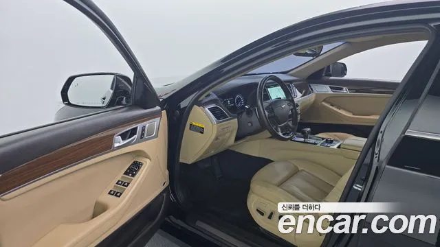 Genesis G80 2016 thumb 10