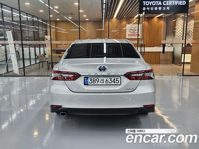 Toyota Camry 2023 thumb 4