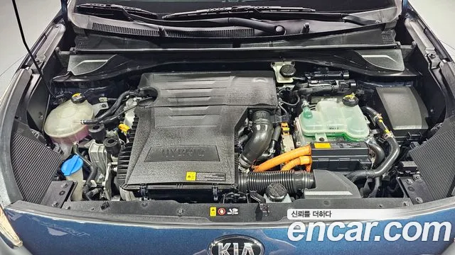Kia Niro 2016 thumb 6
