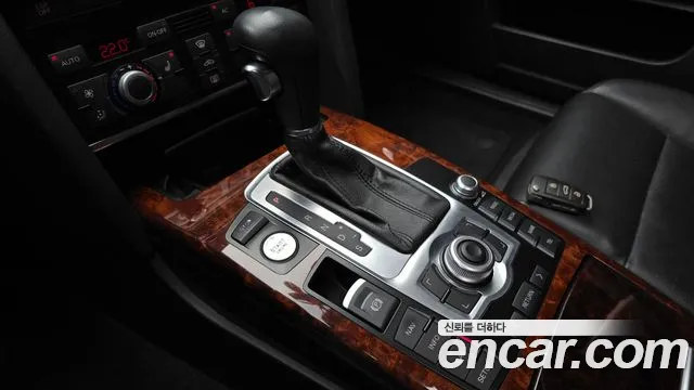 Audi A6 2010 thumb 9