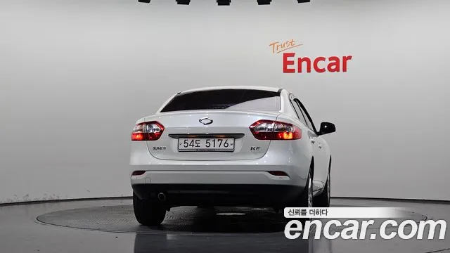 Renault-KoreaSamsung Fluence 2010 thumb 4