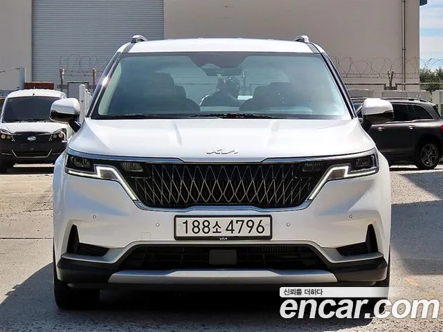 Kia Carnival 2021 thumb 11
