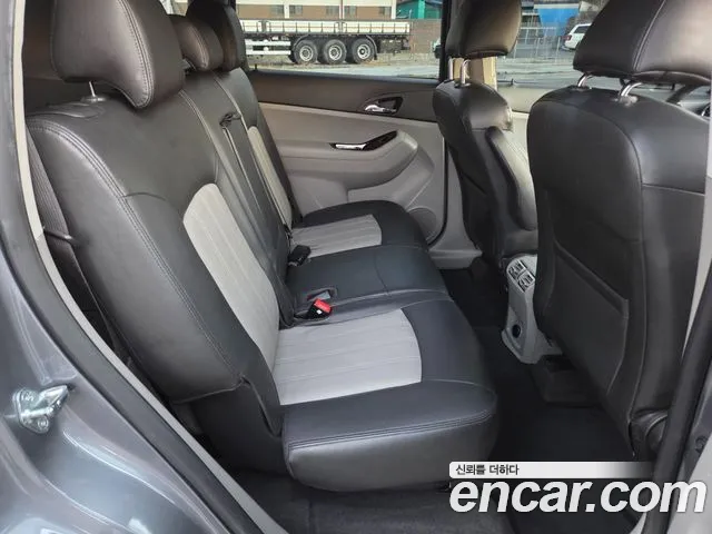 ChevroletGMDaewoo Orlando 2014 thumb 10