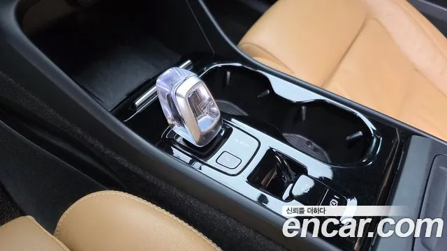 Volvo XC40 2021 thumb 9