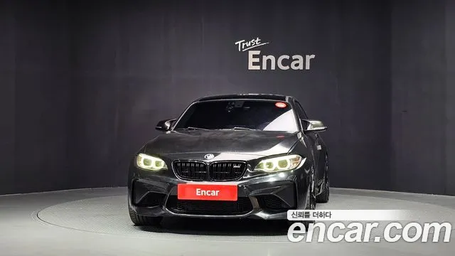 BMW M2 2017 thumb 3