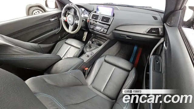 BMW M2 2017 thumb 7