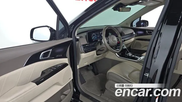 Kia Carnival 2022 thumb 10