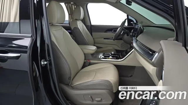 Kia Carnival 2022 thumb 11