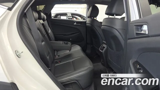 Hyundai Tucson 2018 thumb 12