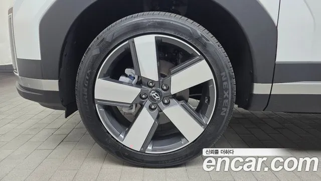 Hyundai Santa Fe 2026 thumb 5