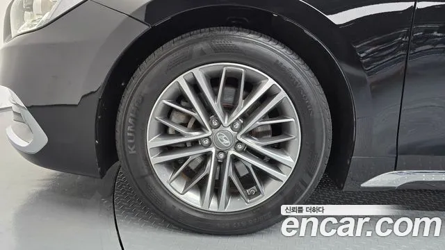 Hyundai Grandeur 2017 thumb 5