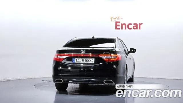 Hyundai Grandeur 2014 thumb 4