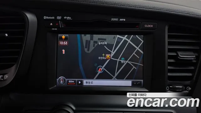Kia K5 2010 thumb 12