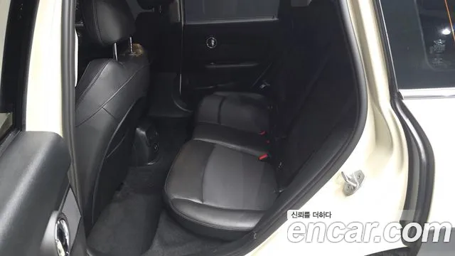 MINI Clubman 2021 thumb 12