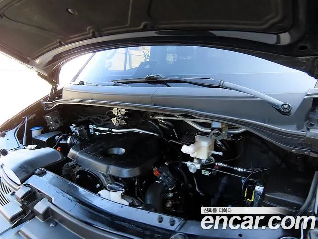 Hyundai Staria 2024 thumb 6