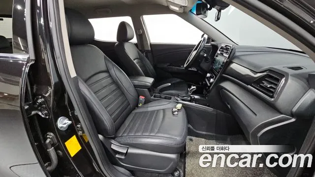 KG_Mobility_Ssangyong TIBOLI 2019 thumb 12