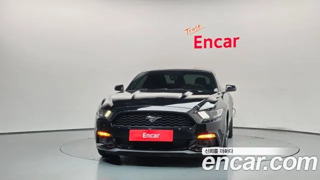 Ford Mustang Mach-E 2017 thumb 3