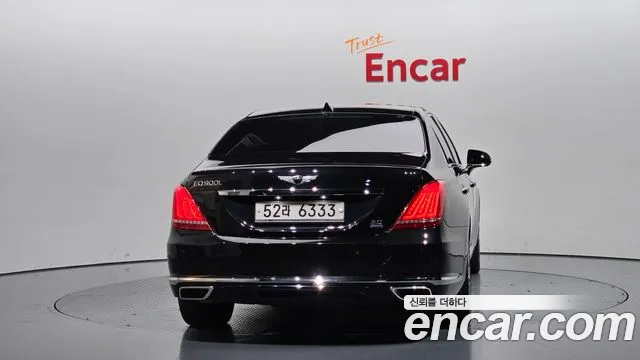 Genesis G90 2018 thumb 3