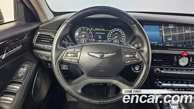 Genesis G90 2018 thumb 12