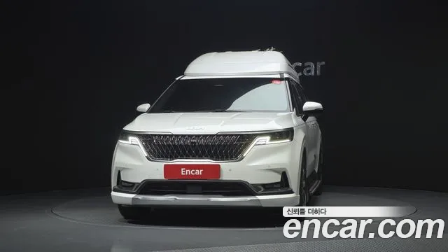 Kia Carnival 2022 thumb 3