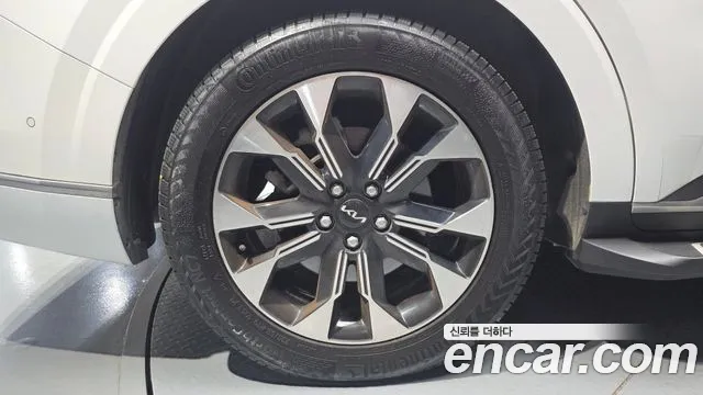 Kia Carnival 2022 thumb 5