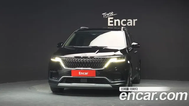 Kia Carnival 2021 thumb 3