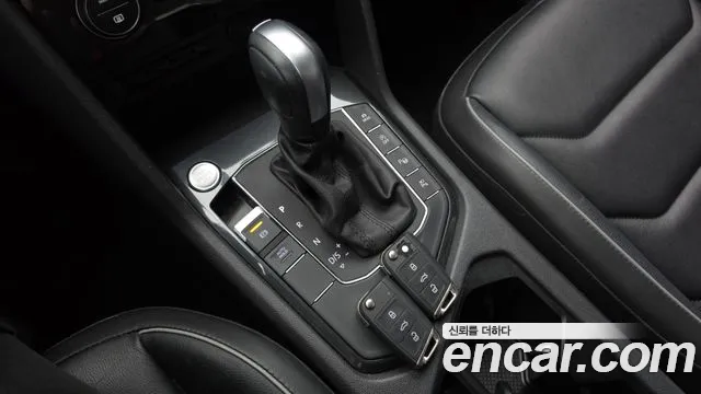 Volkswagen Tiguan 2020 thumb 9