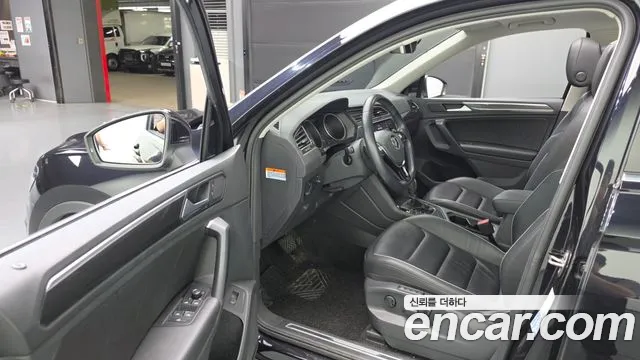 Volkswagen Tiguan 2020 thumb 10
