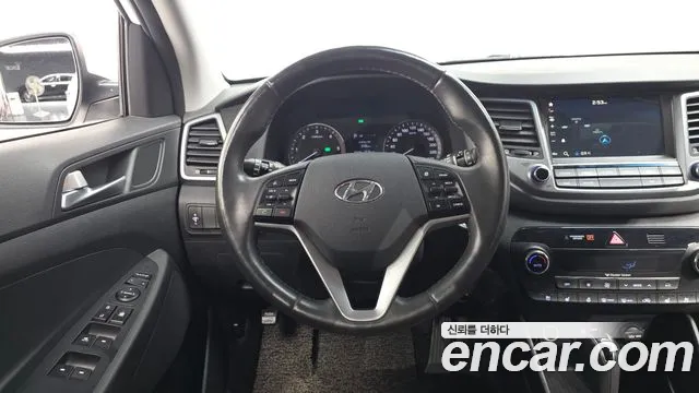 Hyundai Tucson 2017 thumb 12