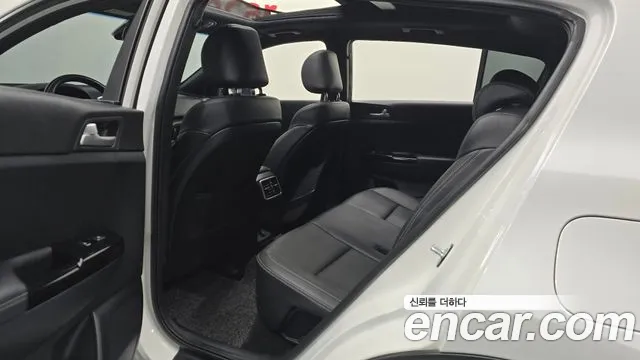 Kia Sportage 2019 thumb 10