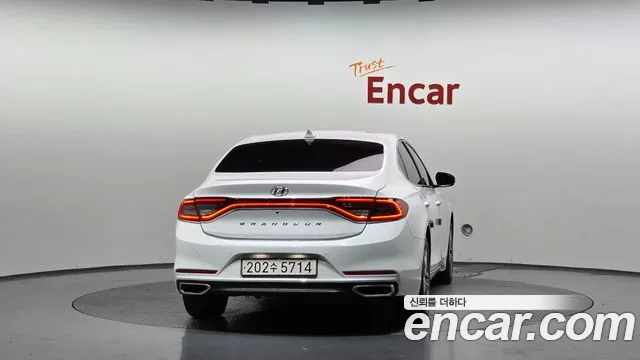 Hyundai Grandeur 2019 thumb 2