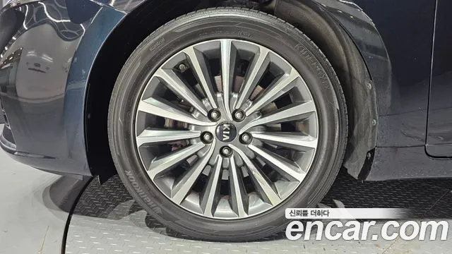 Kia K7 2016 thumb 5