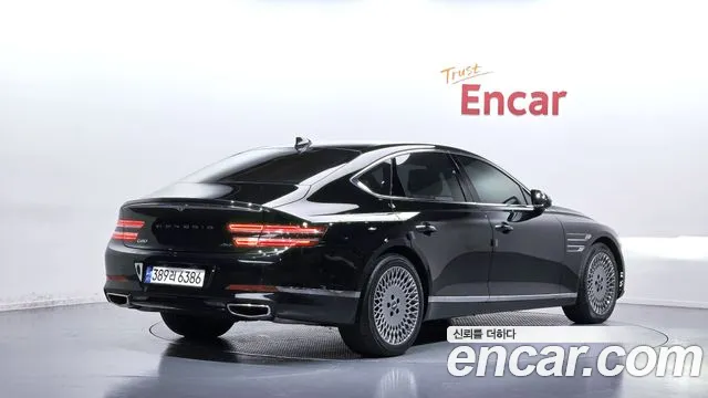 Genesis G80 2022 thumb 2