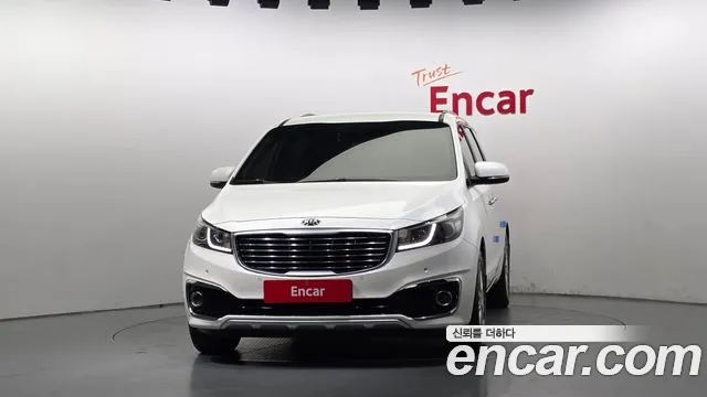 Kia Carnival 2014 thumb 3