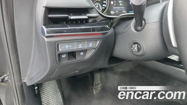 Genesis G80 2022 thumb 12