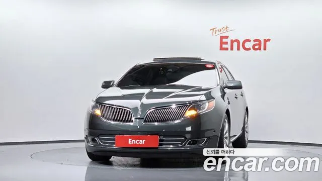 Lincoln MKS 2016 thumb 3