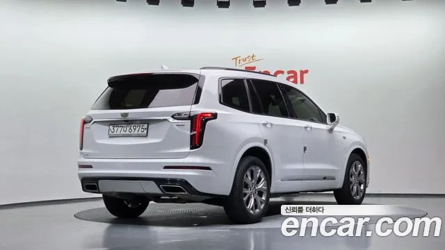 Cadillac XT6 2020 thumb 2