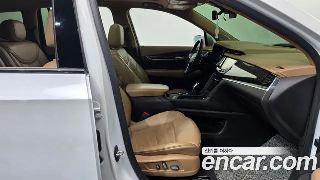 Cadillac XT6 2020 thumb 11