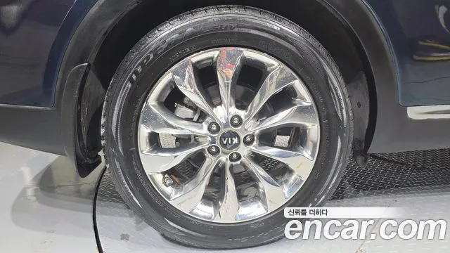 Kia Sorento 2018 thumb 5