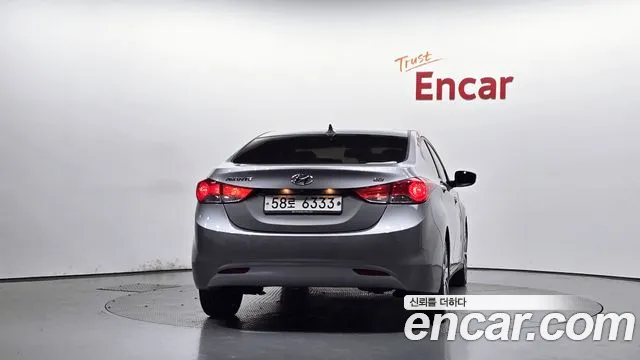 Hyundai Avante 2013 thumb 3