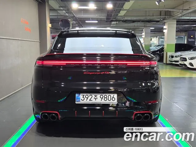 Porsche Cayenne 2025 thumb 5