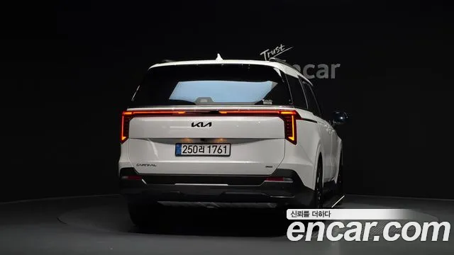 Kia Carnival 2026 thumb 3