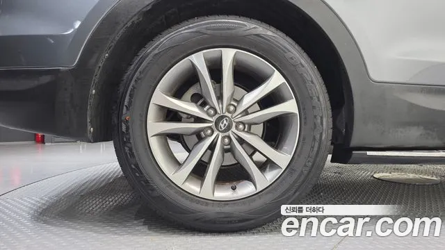 Hyundai Santa Fe 2014 thumb 5