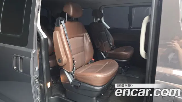 Hyundai Starex 2020 thumb 11